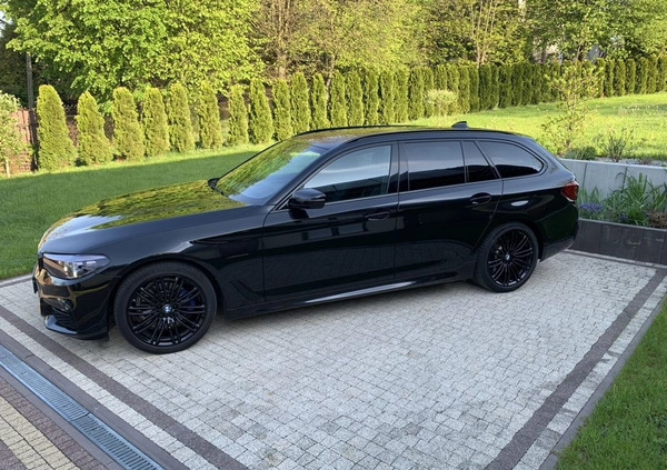 BMW Seria 5 cena 134900 przebieg: 143000, rok produkcji 2018 z Kraków małe 436